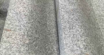 贺州芙蓉白S型拉丝面路沿石