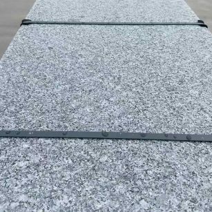 贺州 芝麻黑火烧面毛板，条板，半成品