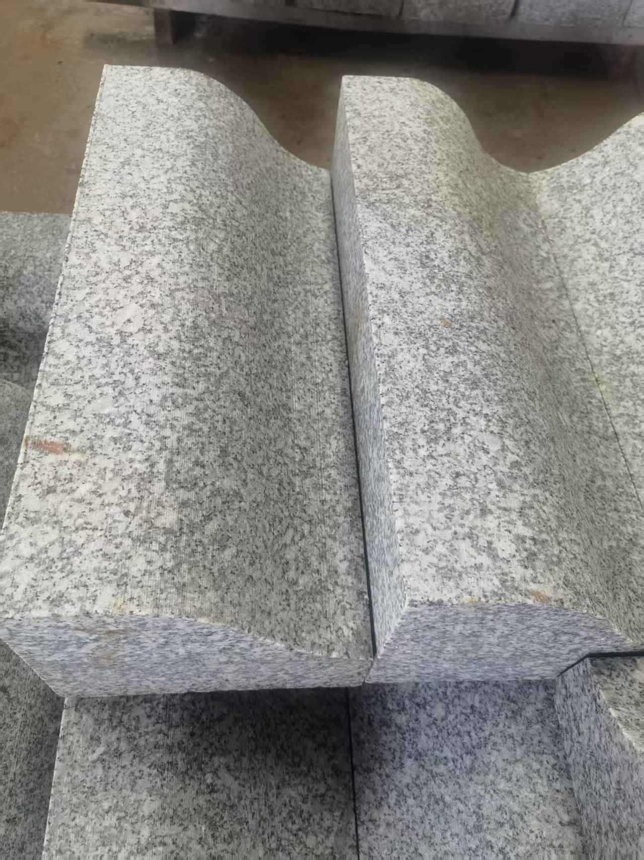 贺州芙蓉白S型拉丝面路沿石