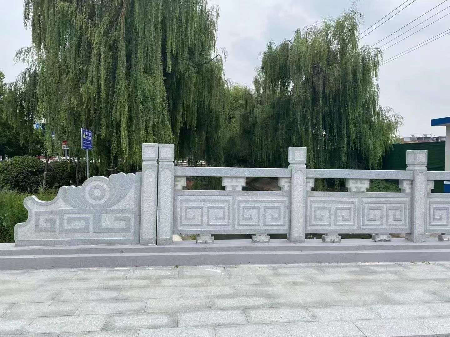 贺州 芝麻灰桥栏杆、河道栏杆安装效果